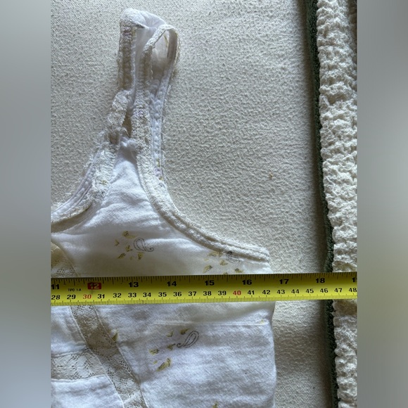 Vintage Billabong cropped paisley white and yellow tank top - Picture 6 of 7